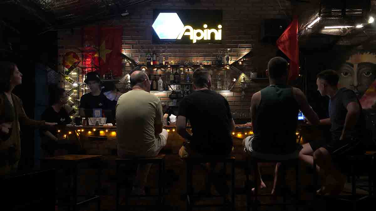Apini Bar Hanoi 5