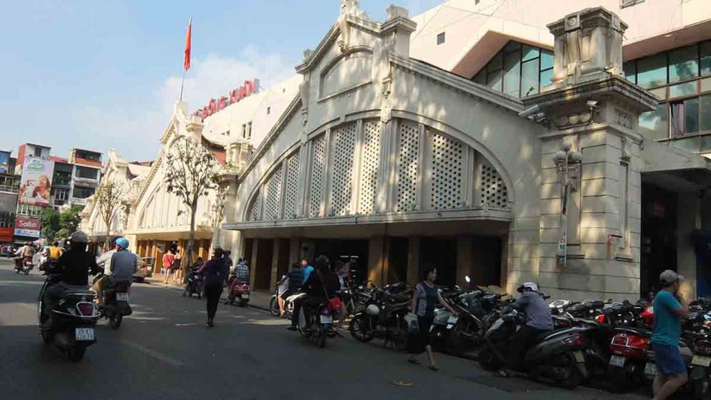 Dong Xuan Market 2