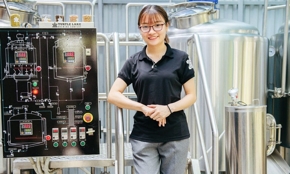 Turtle Lake Brewery Lan Anh Chao Hanoi