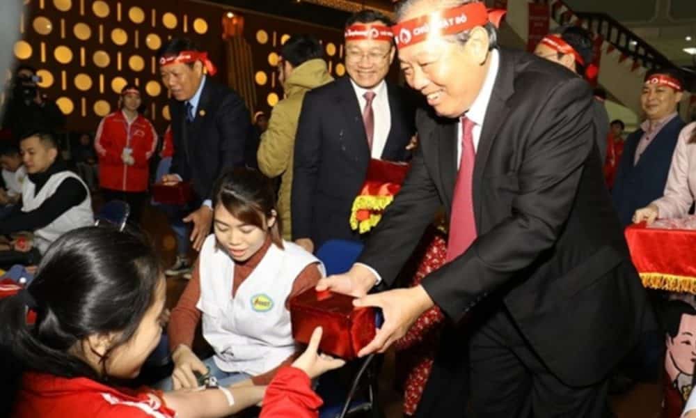 Blood Donation Vietnam Photo Cred Tienphong.vn