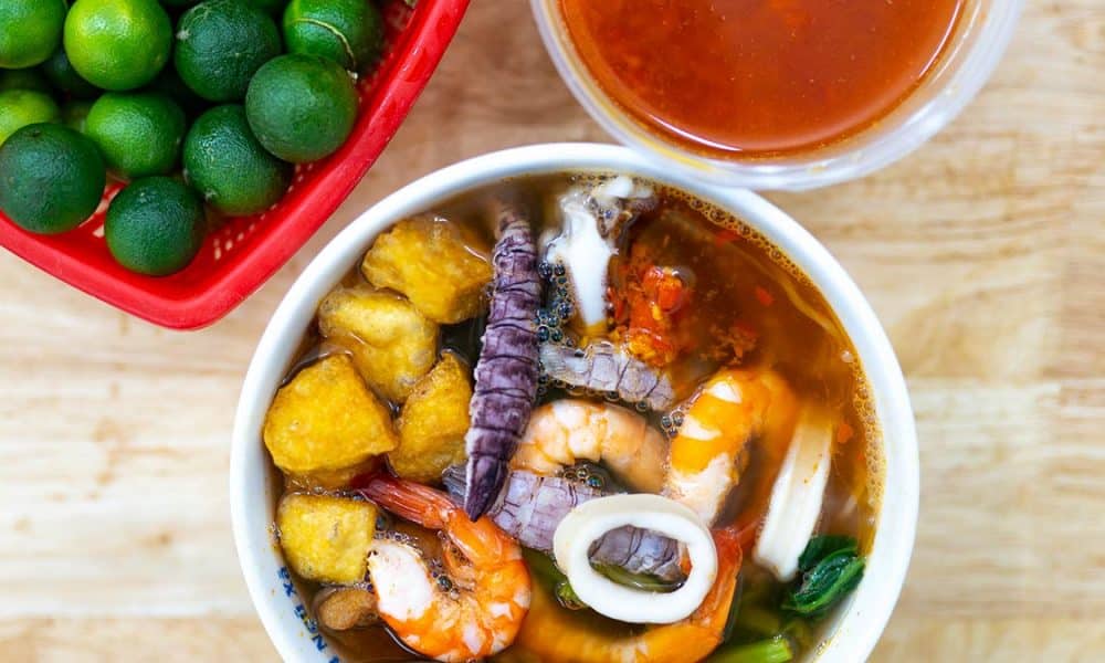 Hanoi Fish Soup Bun Thai 24 Ngu Xa 06