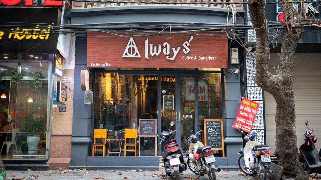 Cool Cafes In Hanoi 6