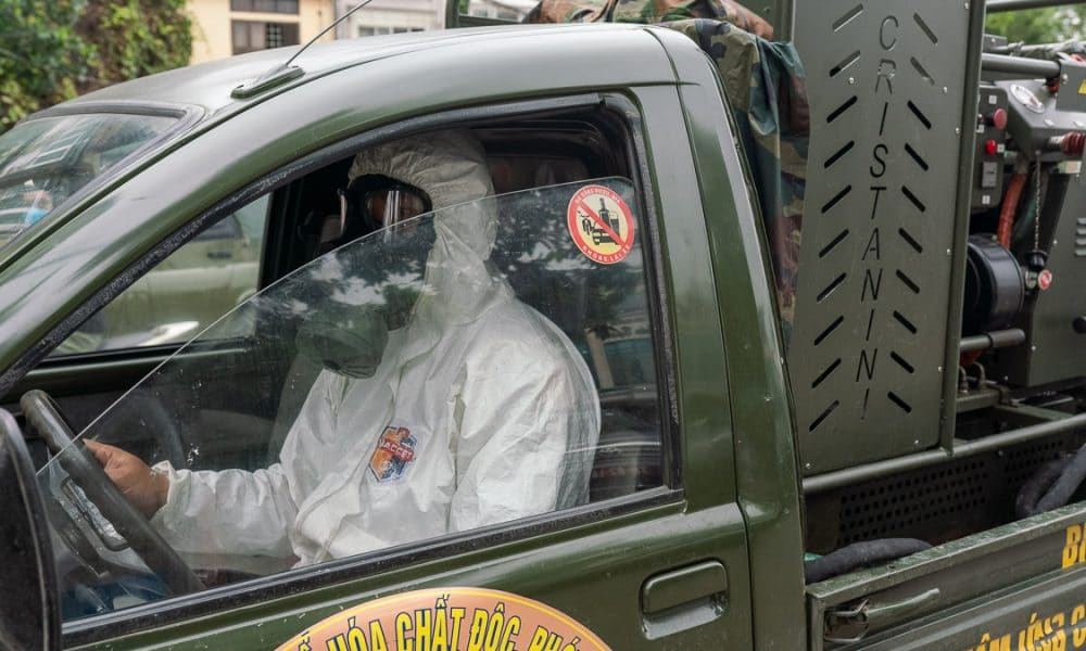 Corona Virus Hanoi Vietnam 02