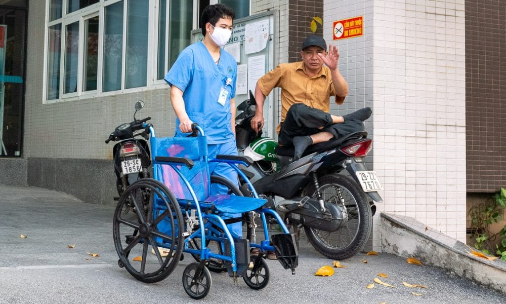 Corona Virus Hanoi Vietnam 22