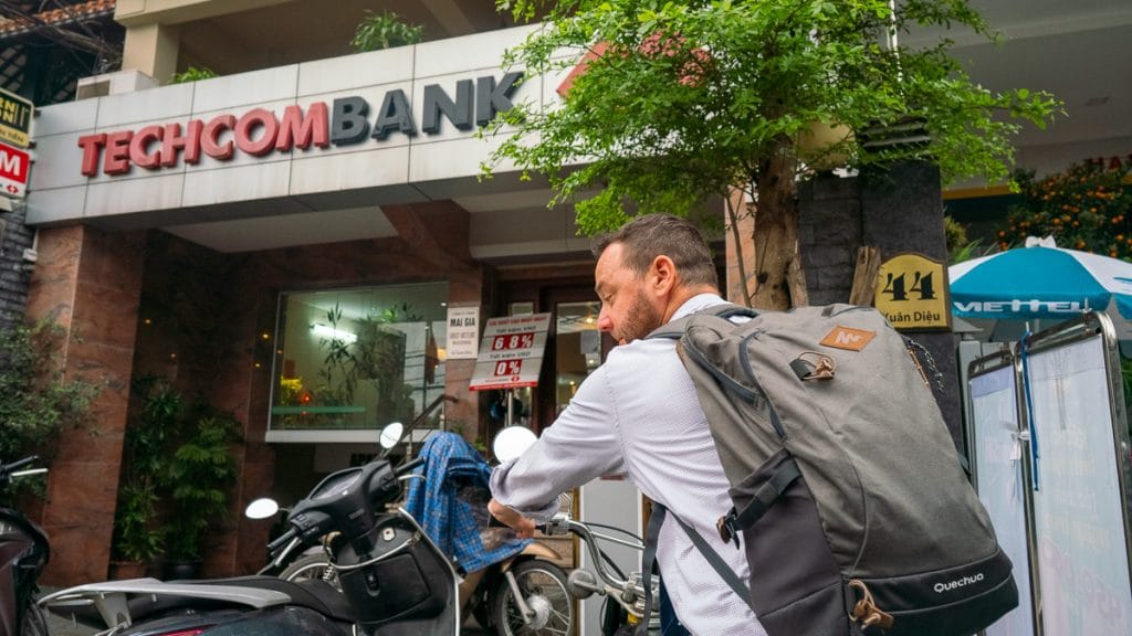 Foreigners Bank Hanoi 1