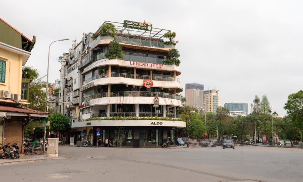 Hanoi Empty Street