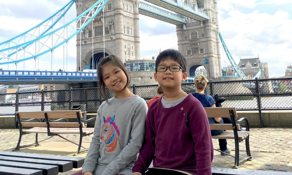 Hanoi Kids Donate Masks