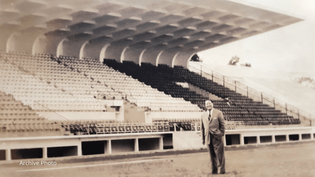 Article 01 Hang Day Stadium 1955